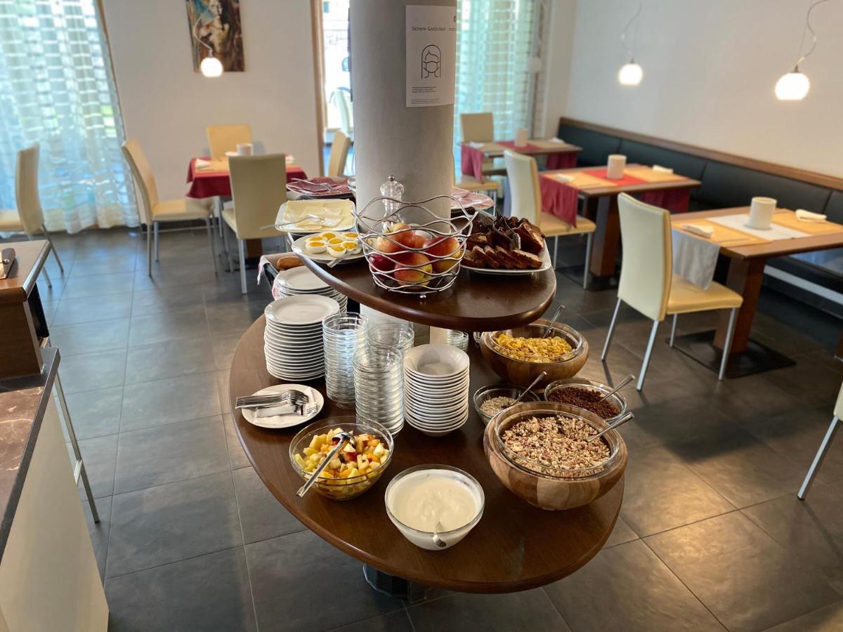 Garni - Hotel Am Burghuegel San Candido Zewnętrze zdjęcie